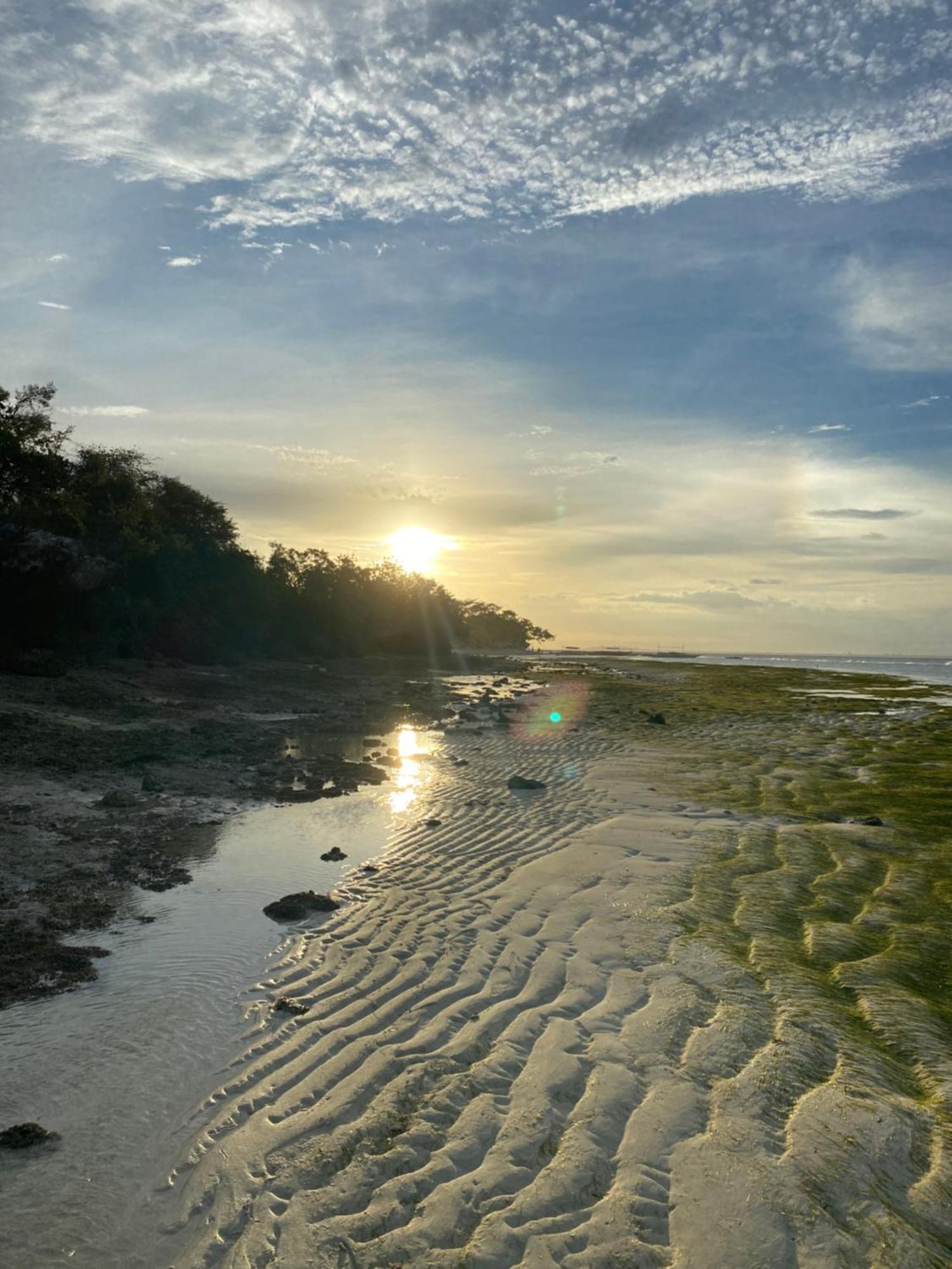 Nitasnipahut Pamilacan Island Bagian luar foto